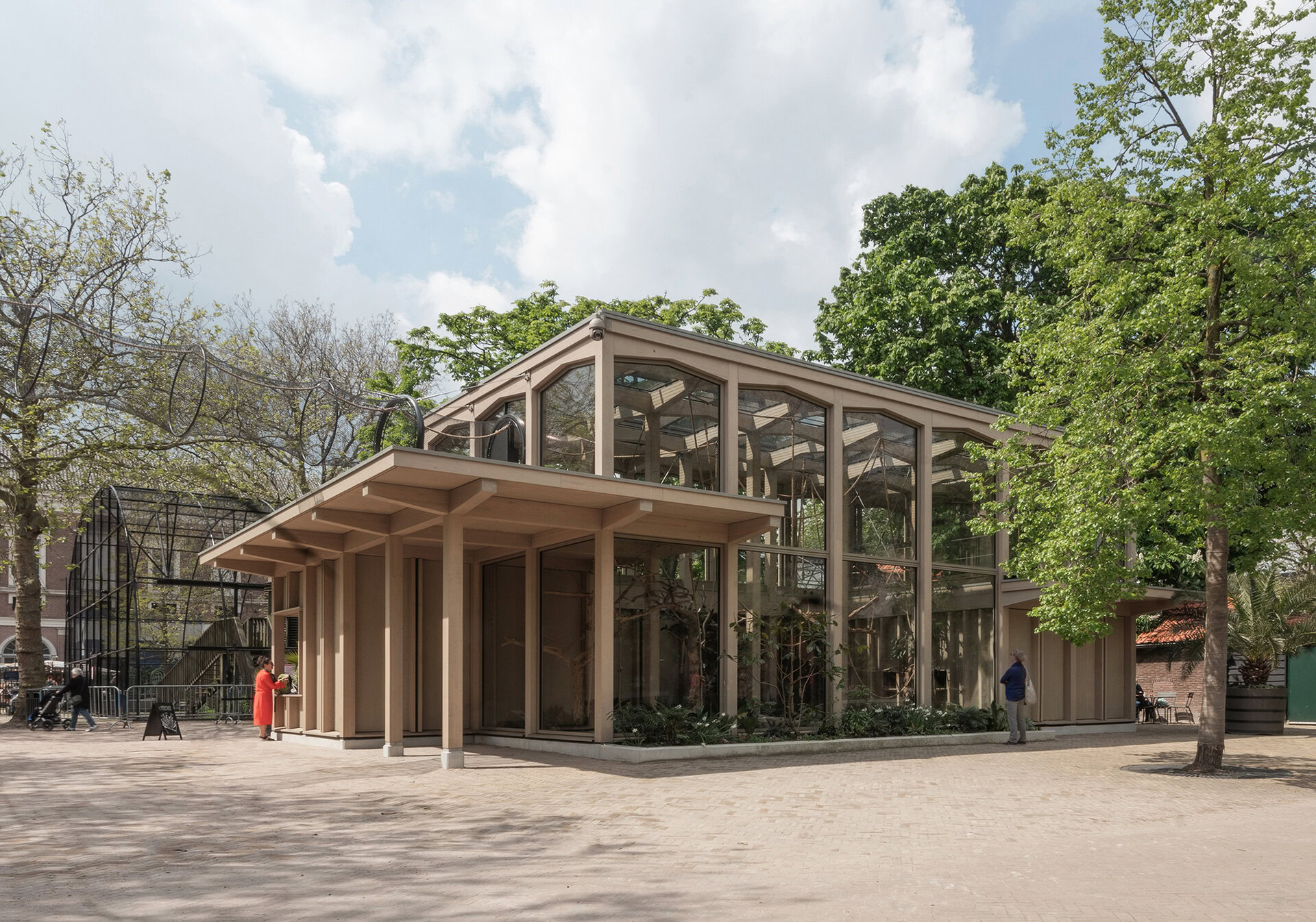 31 Gibbonpaviljoen Amsterdam ┬⌐Laura Zalenga