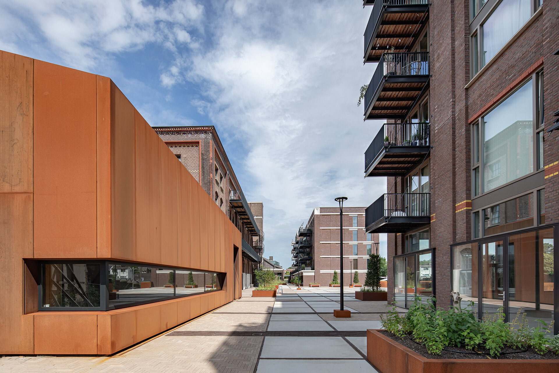 6 Bensdorp Bussum ┬⌐LEVS Architecten