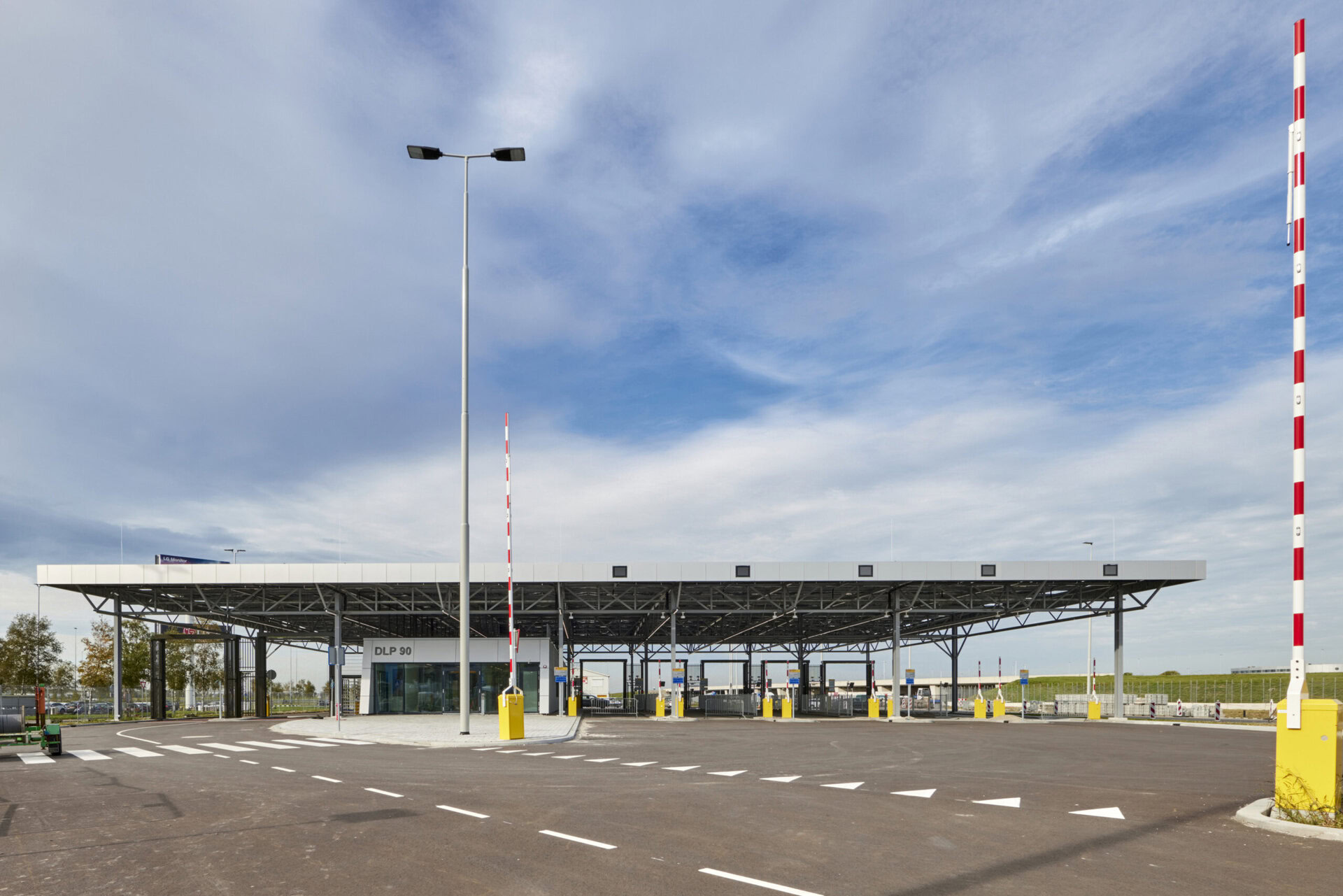 Doorlaatpost 90 Schiphol