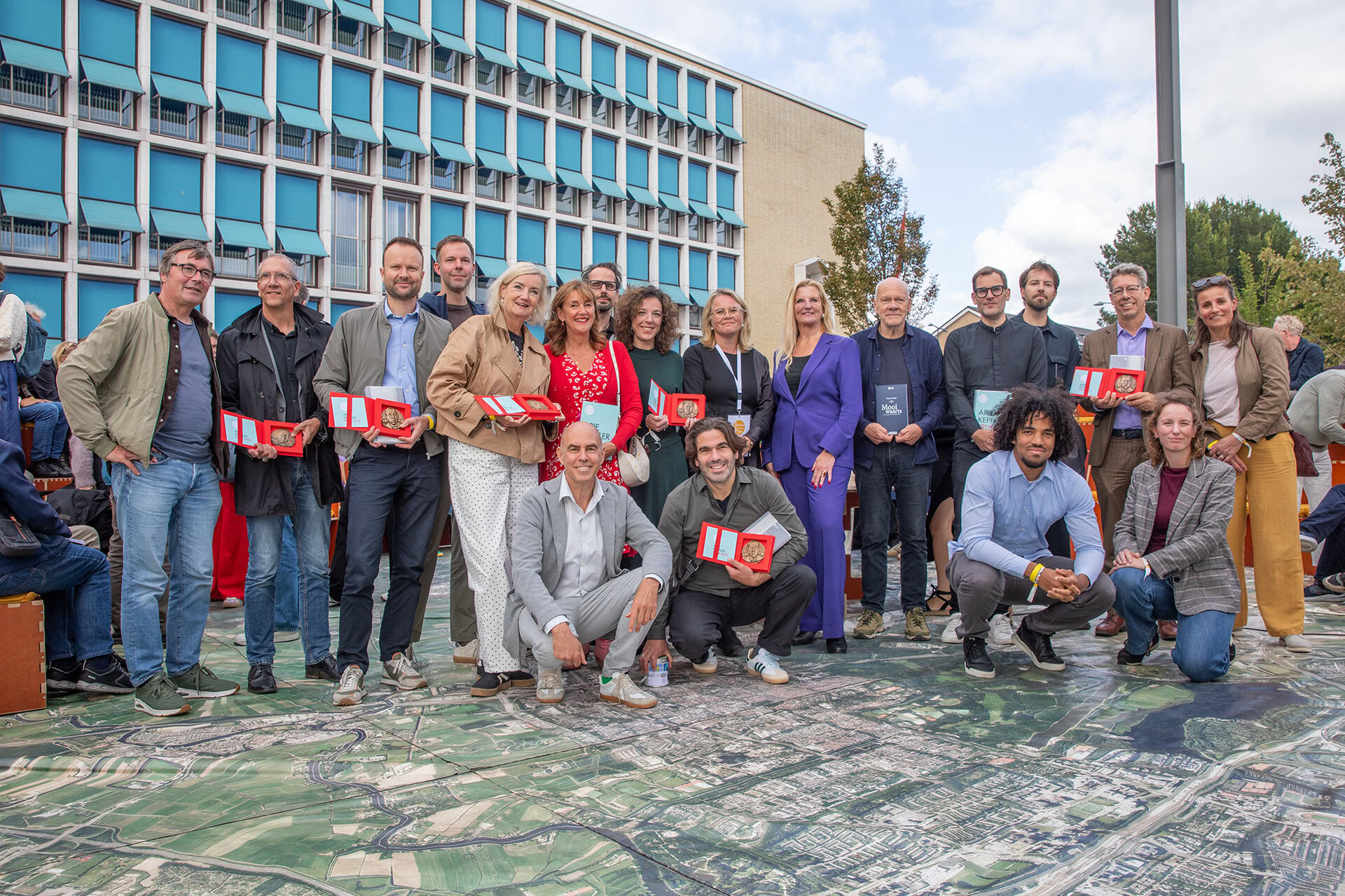 6. klein R3A5521 Alle winnaars groepsfoto